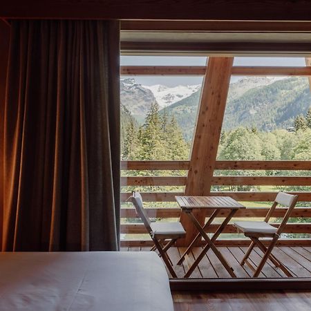 Au Charmant Petit Lac - Ecohotel Parc & Spa Champoluc Εξωτερικό φωτογραφία