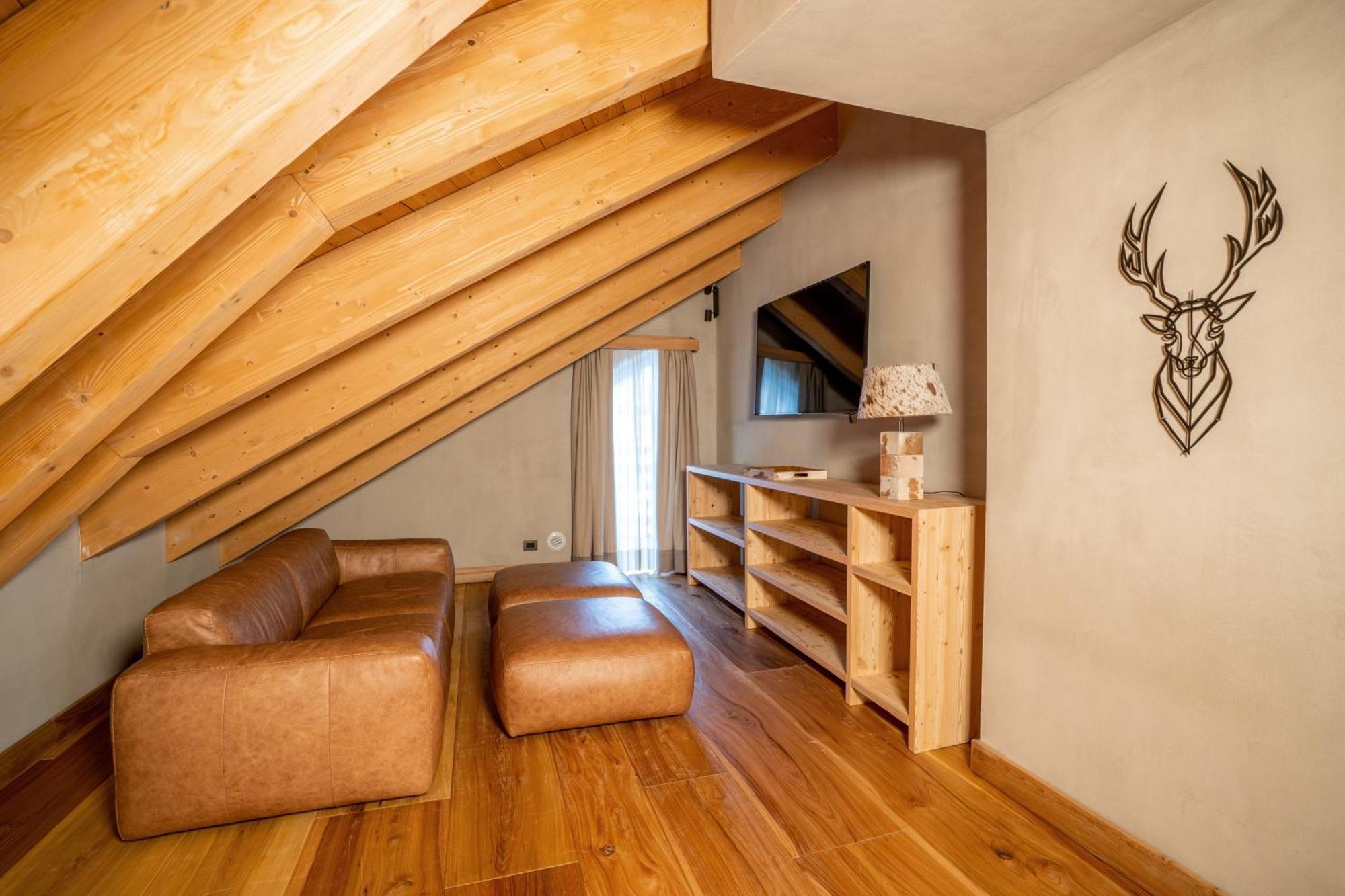 Au Charmant Petit Lac - Ecohotel Parc & Spa Champoluc Εξωτερικό φωτογραφία