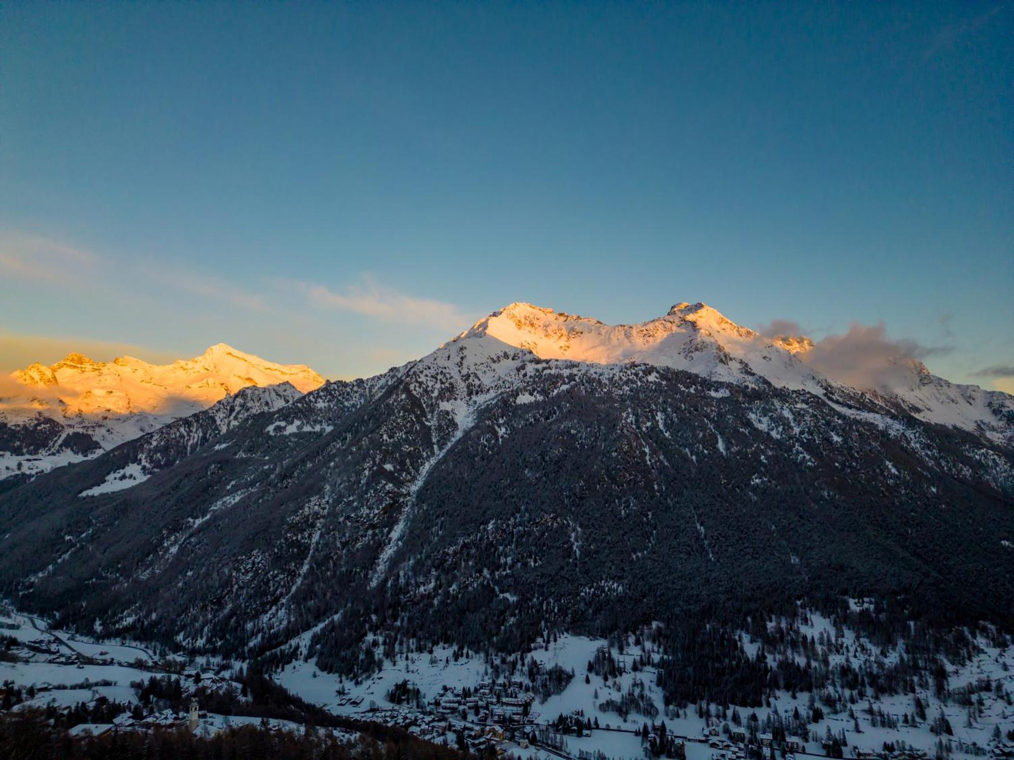 Au Charmant Petit Lac - Ecohotel Parc & Spa Champoluc Εξωτερικό φωτογραφία