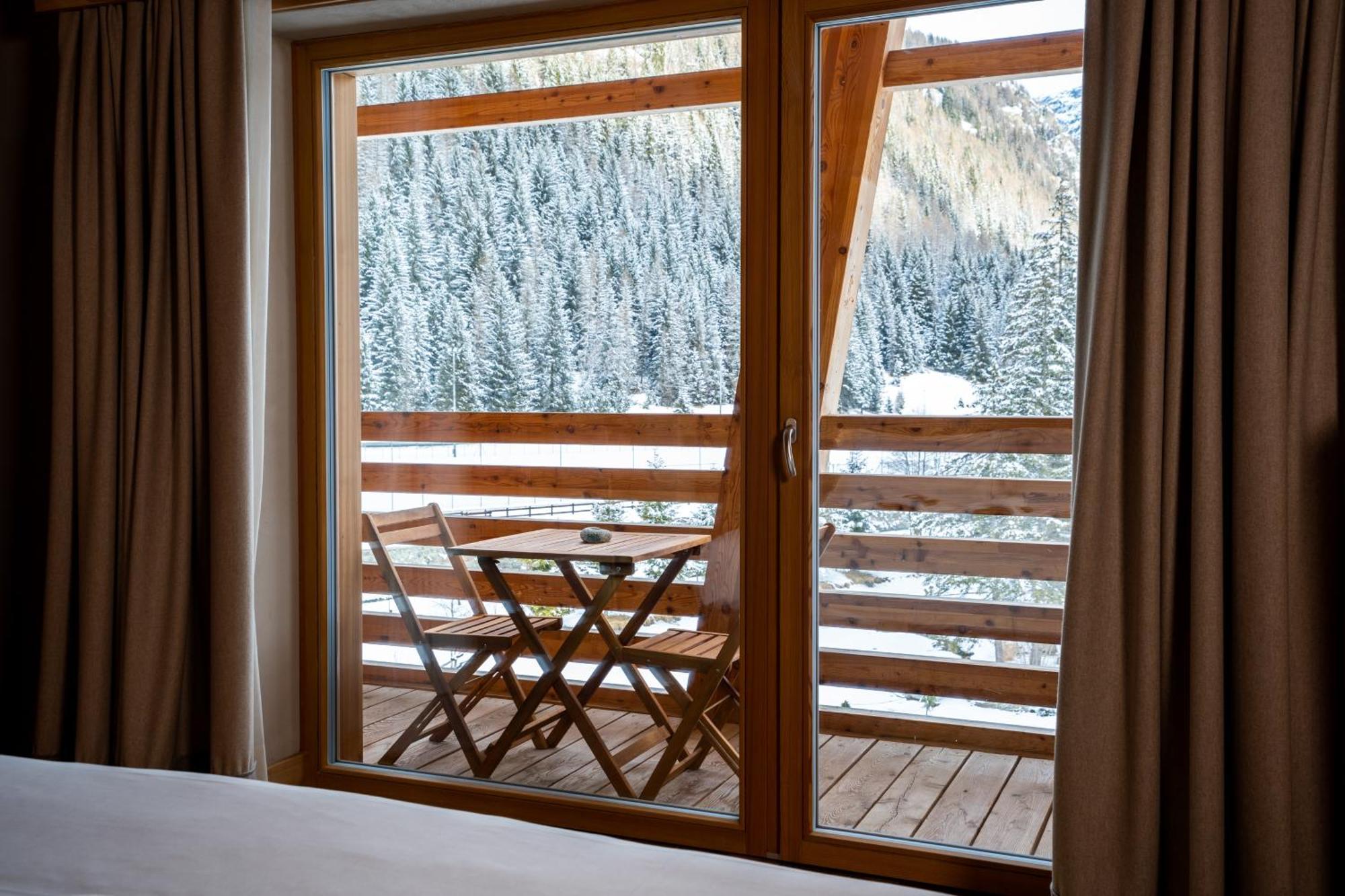 Au Charmant Petit Lac - Ecohotel Parc & Spa Champoluc Εξωτερικό φωτογραφία