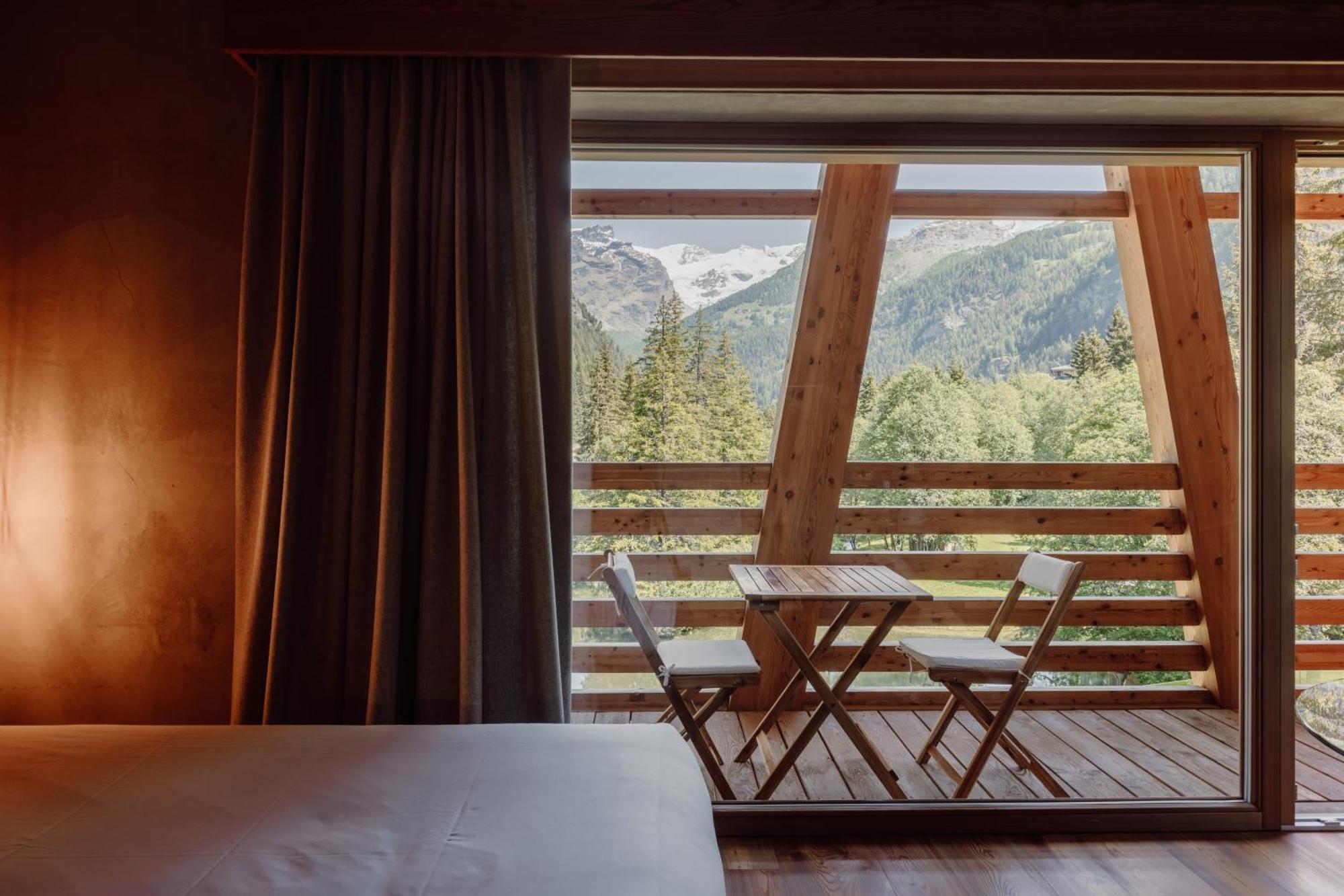 Au Charmant Petit Lac - Ecohotel Parc & Spa Champoluc Εξωτερικό φωτογραφία